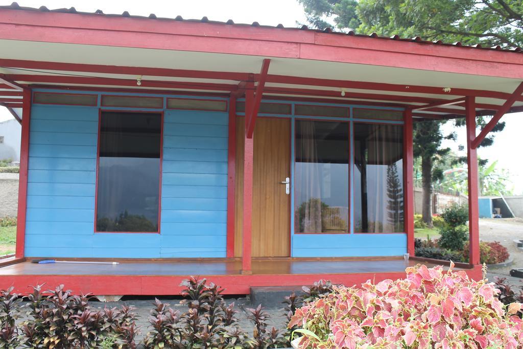 Villa Angkasa Bogor Exterior photo